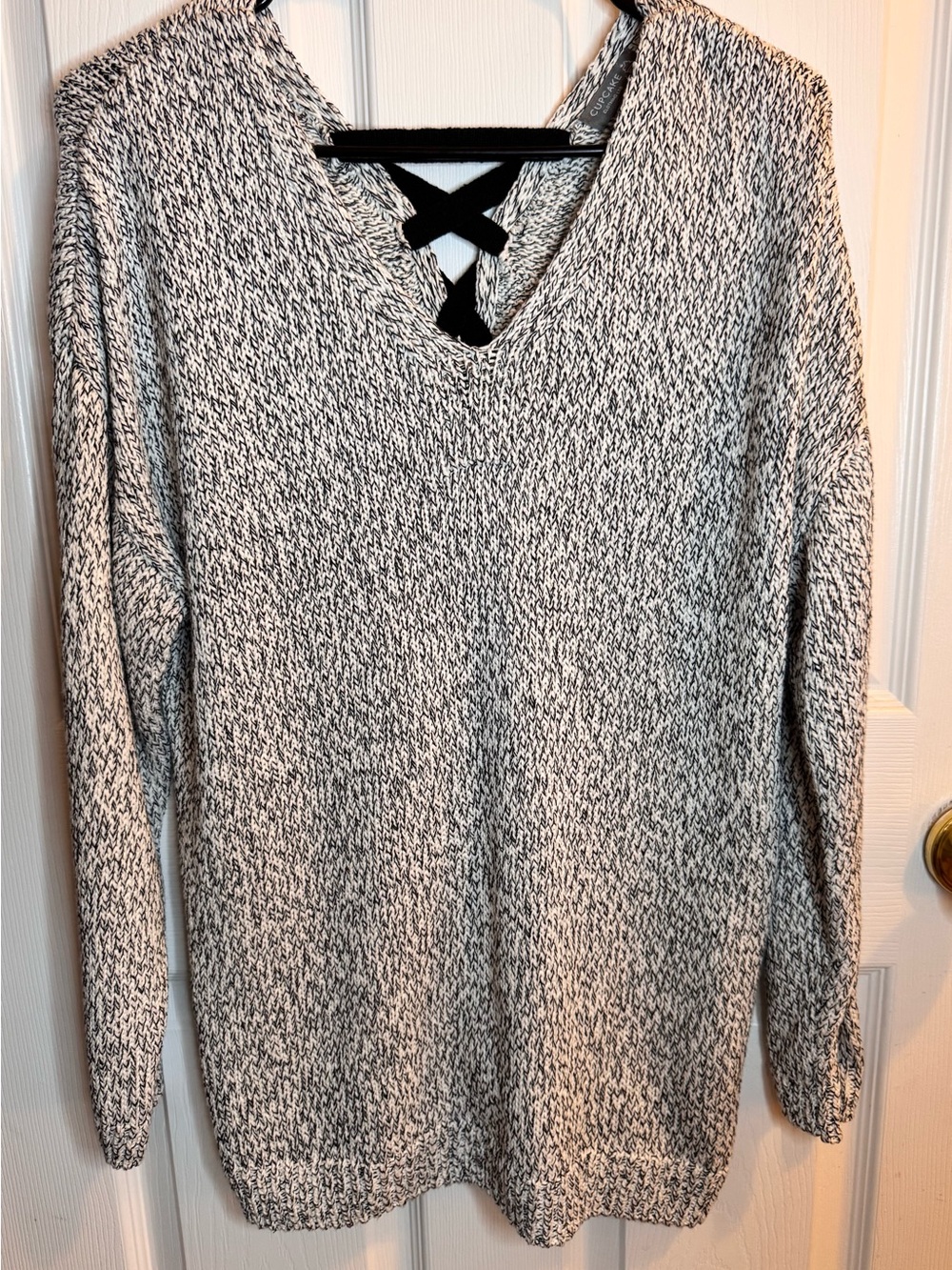 Cupcake Brand Black & White V-Neck Sweater with Crisscross Detail